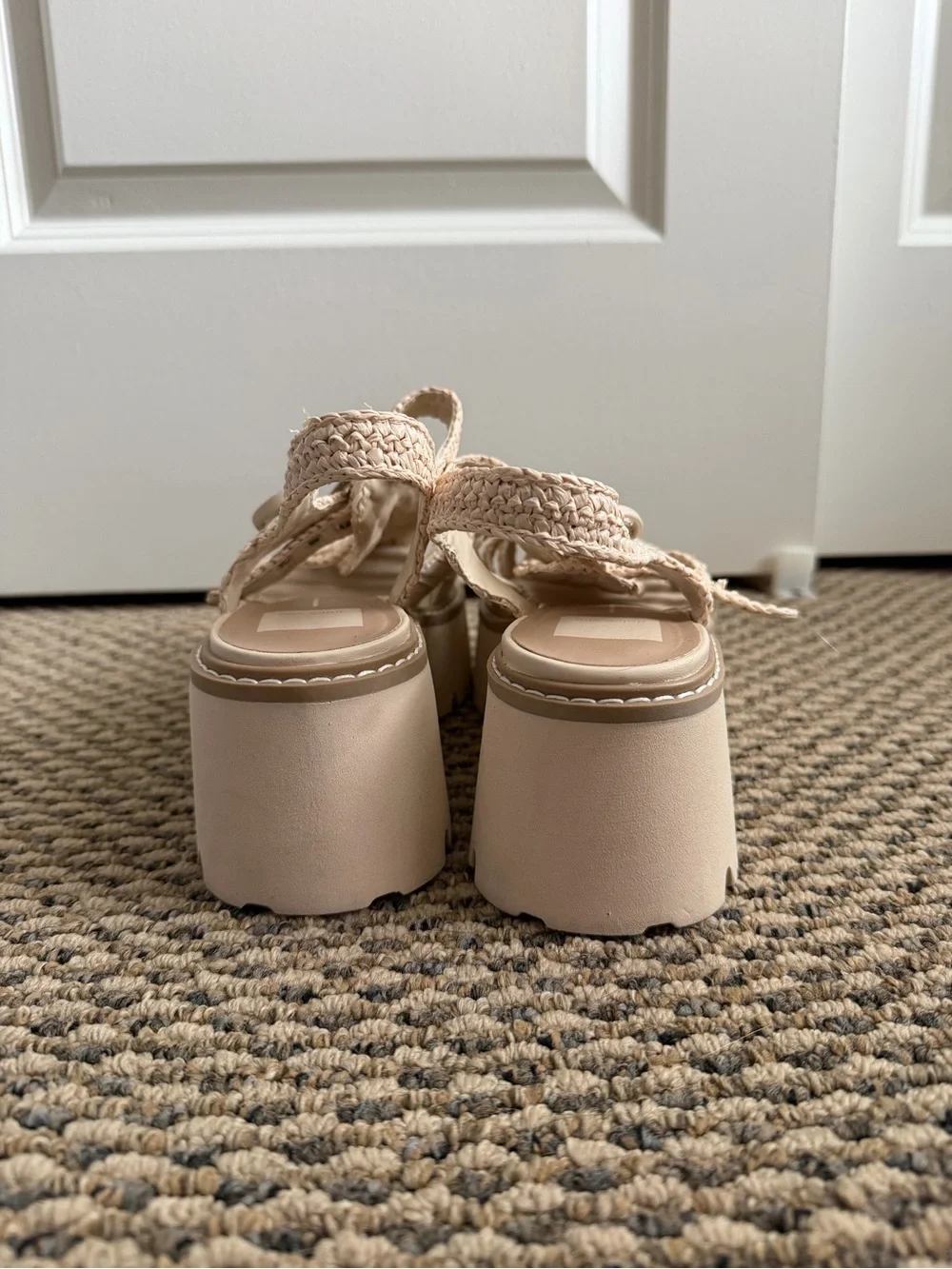 Dolce Vita Cream Woven Platform Sandal - Picture 6 of 8
